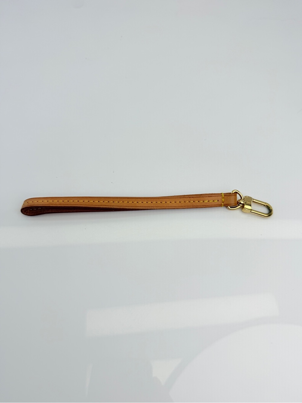 Louis Vuitton Leather Wristlet Strap with Gold Clip - Tan